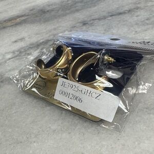 MX Signature Collection Gold Hoop Earrings NWT